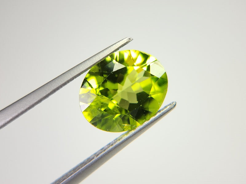 PE-11　ペリドット　2.60ct