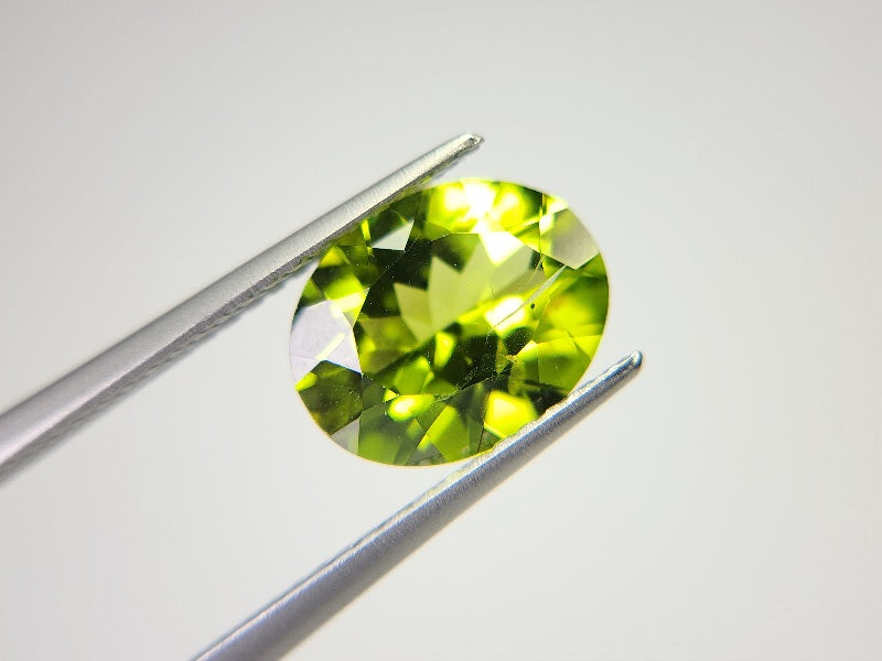 PE-12　ペリドット　2.59ct