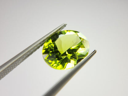 PE-12　ペリドット　2.59ct