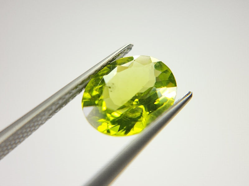 PE-13　ペリドット　2.57ct