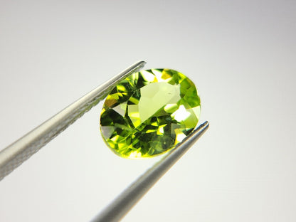PE-15　ペリドット　2.50ct