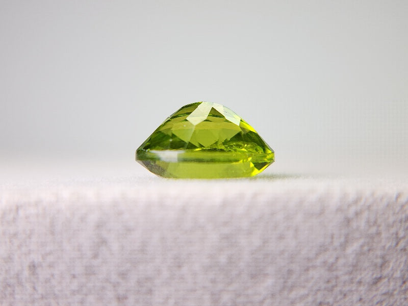 PE-4　ペリドット　3.08ct