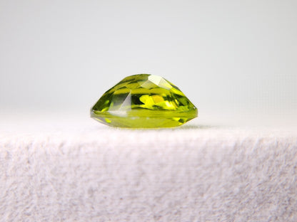 PE-8　ペリドット　2.80ct