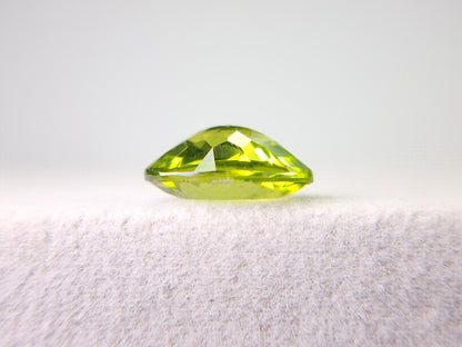 PE-13　ペリドット　2.57ct