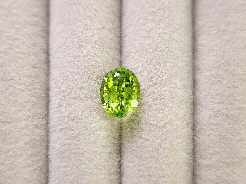 PE-1　ペリドット　3.59ct