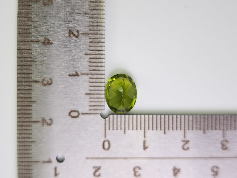 PE-7　ペリドット　2.92ct