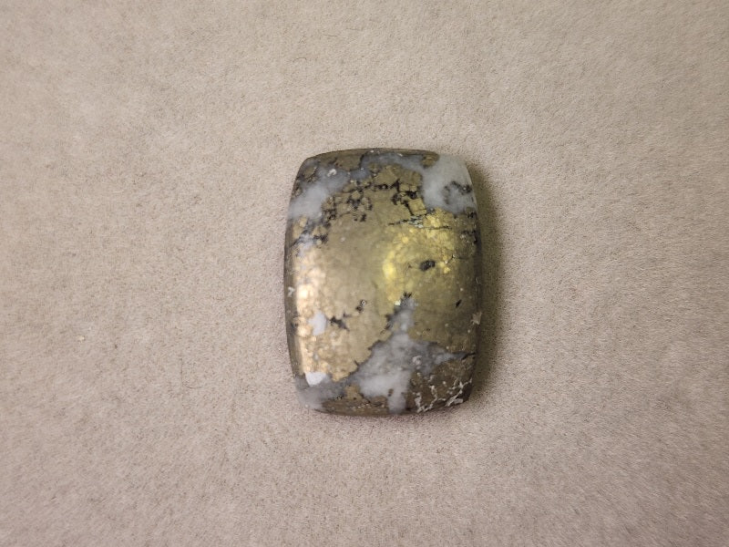 IPY-7　アイスパイライト　19.73ct