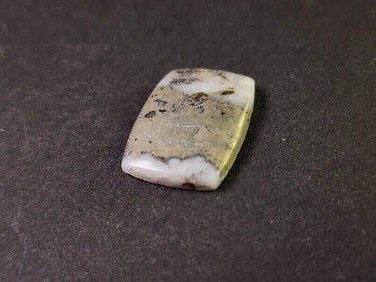 IPY-10　アイスパイライト　14.68ct
