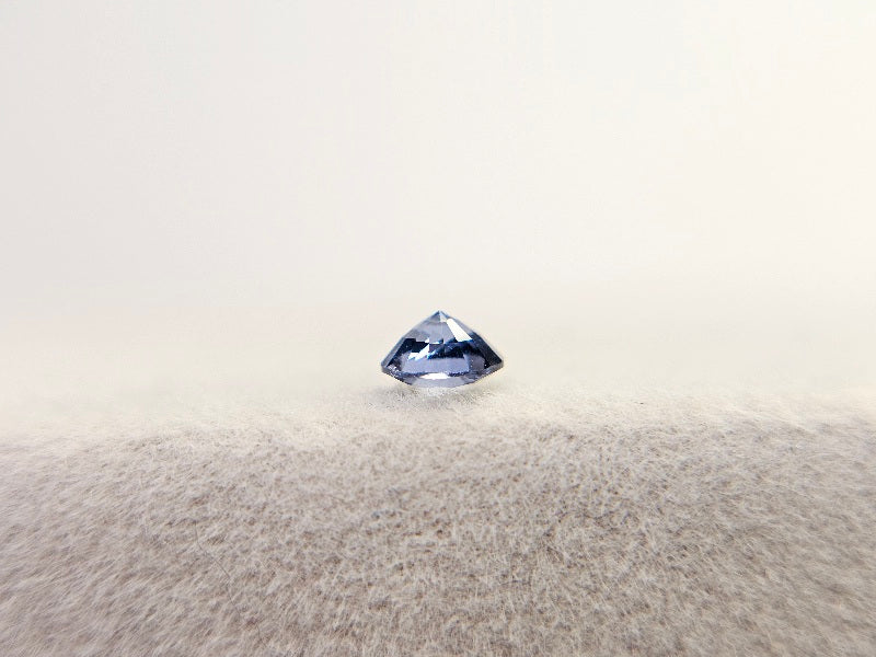 blSP-8　ブルースピネル　0.17ct
