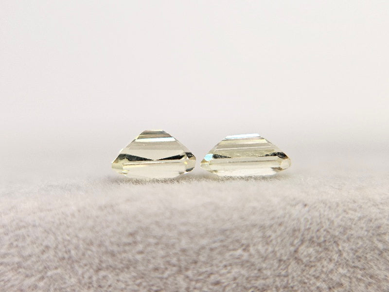 SET2-yeAP-26　イエローアパタイト2石セット　計0.88ct