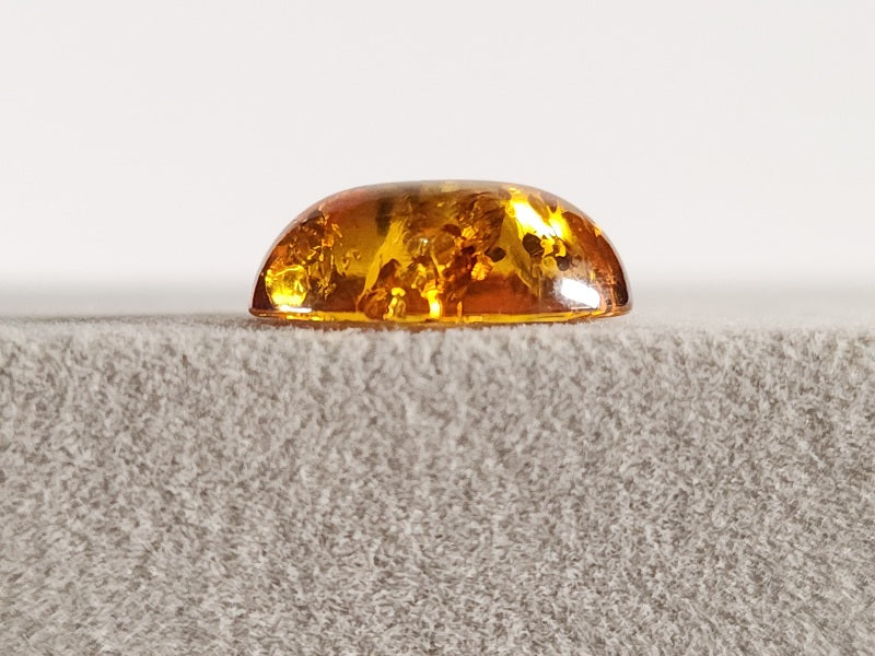 KHK-16　琥珀　3.11ct