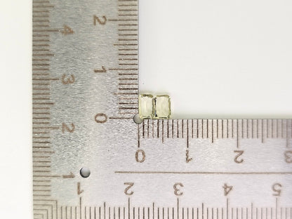 SET2-yeAP-27　イエローアパタイト2石セット　計0.68ct