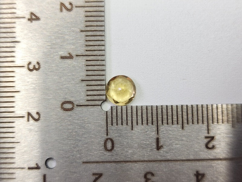 ye-AP-34　イエローアパタイト　0.95ct