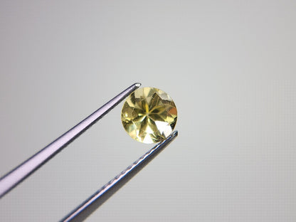 ye-AP-35　イエローアパタイト　0.93ct