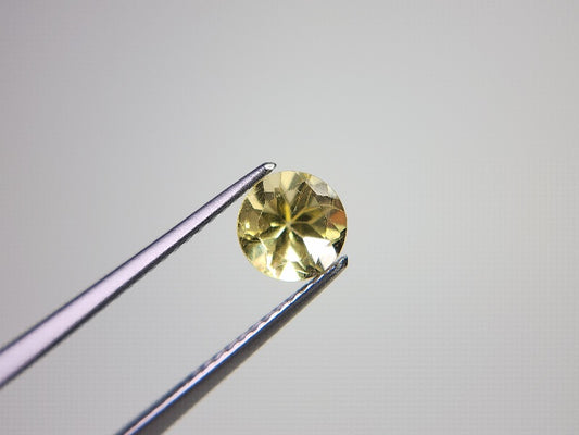 ye-AP-35　イエローアパタイト　0.93ct