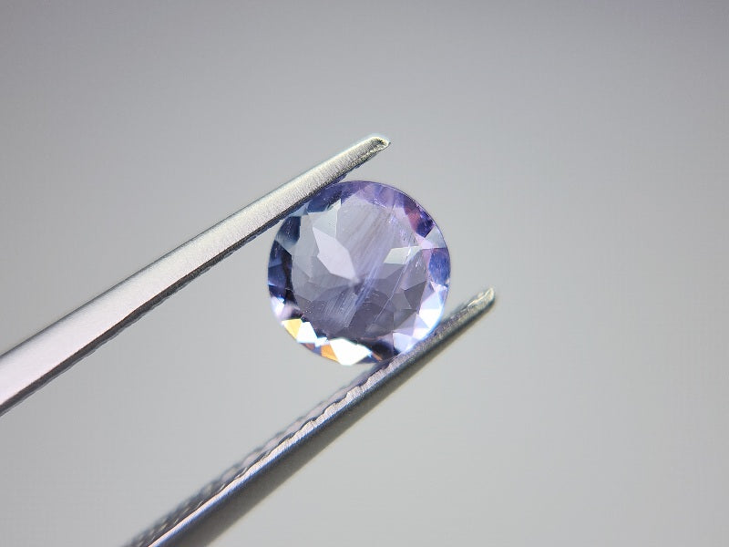 TZ-27　タンザナイト　0.77ct