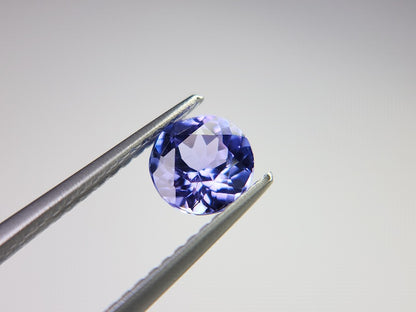 TZ-28　タンザナイト　0.77ct