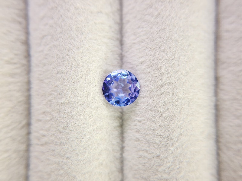 TZ-25　タンザナイト　0.80ct