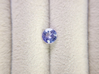 TZ-27　タンザナイト　0.77ct