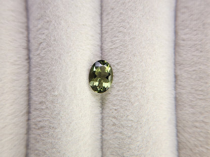 MLD-21　モルダバイト　0.50ct