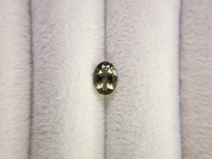 MLD-22　モルダバイト　0.50ct
