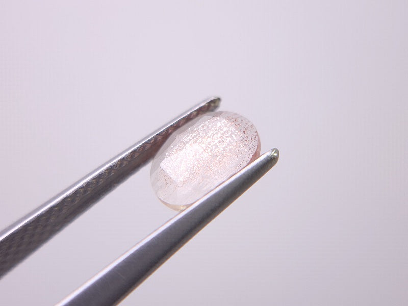 OSUN-18　オレゴンサンストーン　0.65ct