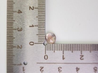 OSUN-16　オレゴンサンストーン　0.68ct
