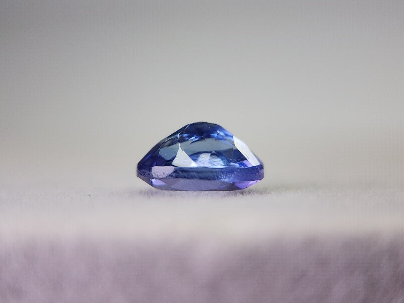 TZ-30　タンザナイト　1.52ct