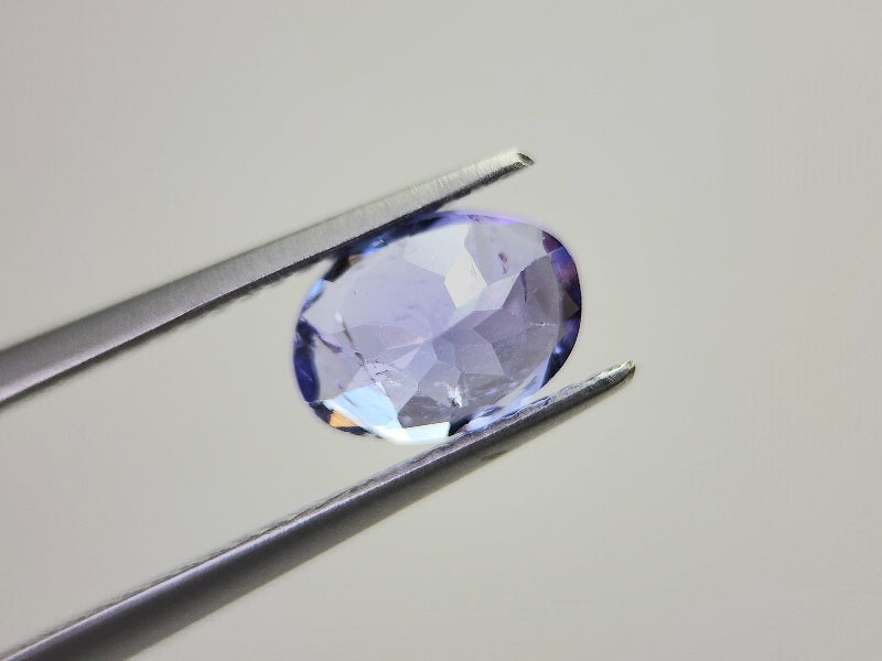 TZ-33　タンザナイト　1.41ct