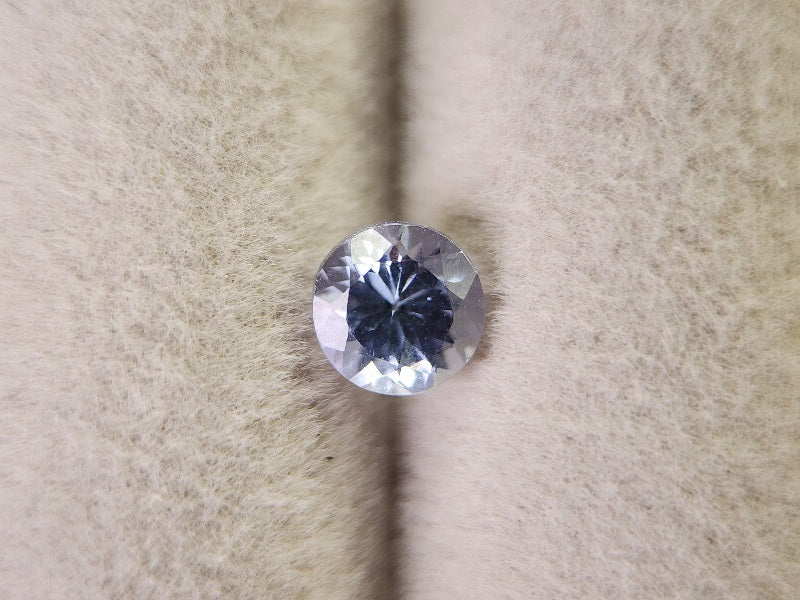 ZO-21　ゾイサイト　0.63ct