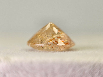 SUN-28　サンストーン　3.83ct