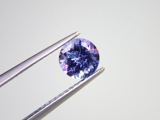 TZ-35　タンザナイト　0.95ct