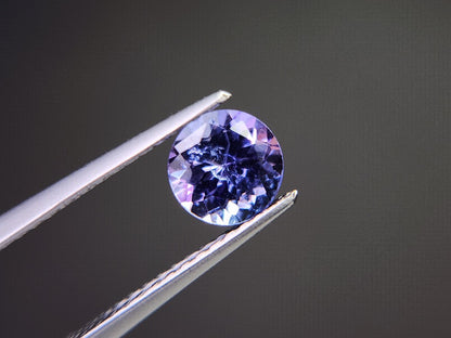 TZ-35　タンザナイト　0.95ct
