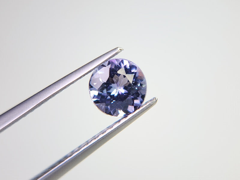 TZ-36　タンザナイト　0.84ct