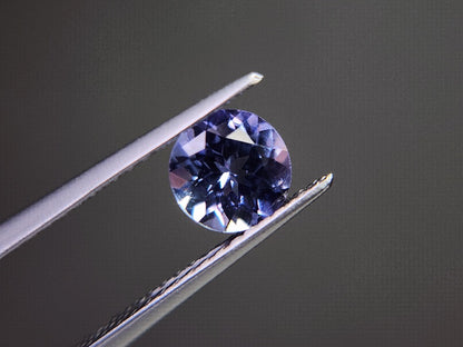 TZ-37　タンザナイト　0.83ct