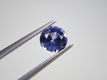 TZ-38　タンザナイト　0.81ct