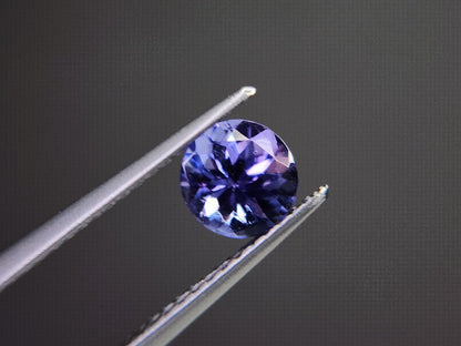 TZ-40　タンザナイト　0.79ct