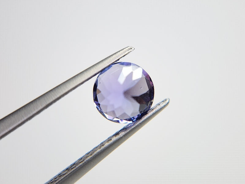 TZ-40　タンザナイト　0.79ct