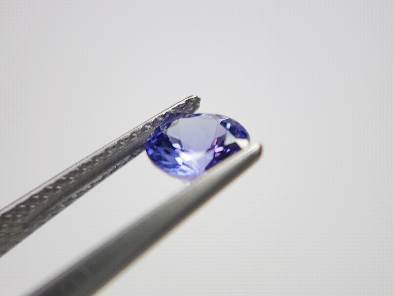 TZ-41　タンザナイト　0.78ct