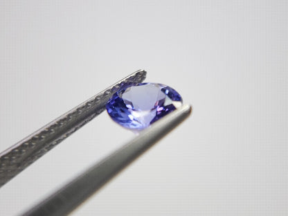 TZ-41　タンザナイト　0.78ct