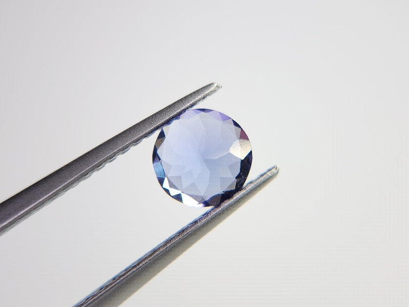 TZ-43　タンザナイト　0.69ct