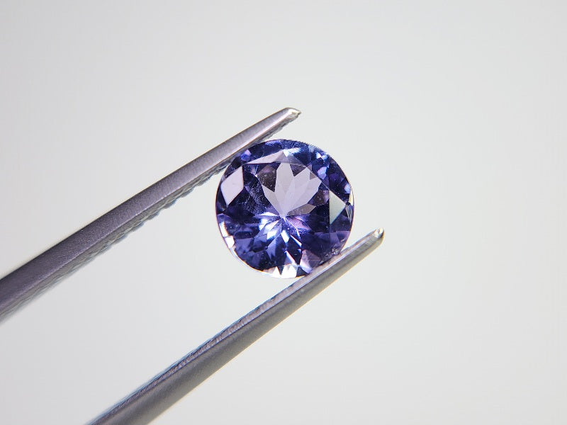 TZ-44　タンザナイト　0.67ct