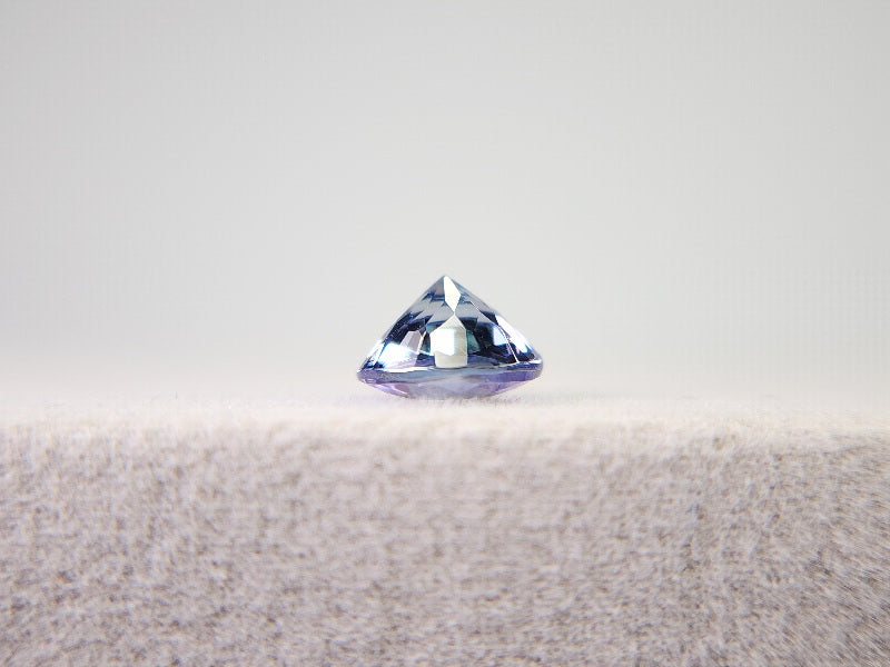 TZ-36　タンザナイト　0.84ct