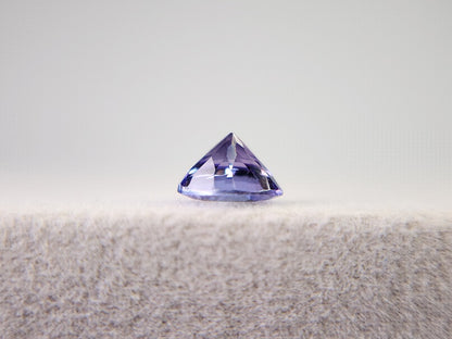 TZ-41　タンザナイト　0.78ct
