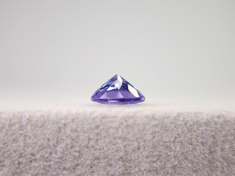TZ-43　タンザナイト　0.69ct