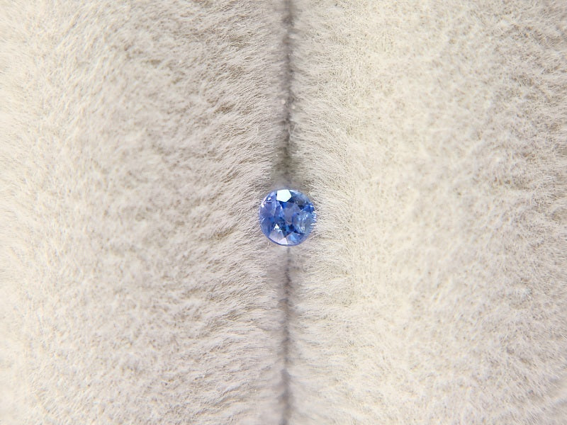 JER-1　ジェレメジェバイト　0.09ct