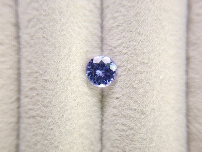TZ-38　タンザナイト　0.81ct
