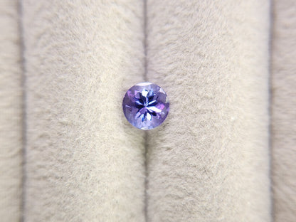 TZ-40　タンザナイト　0.79ct