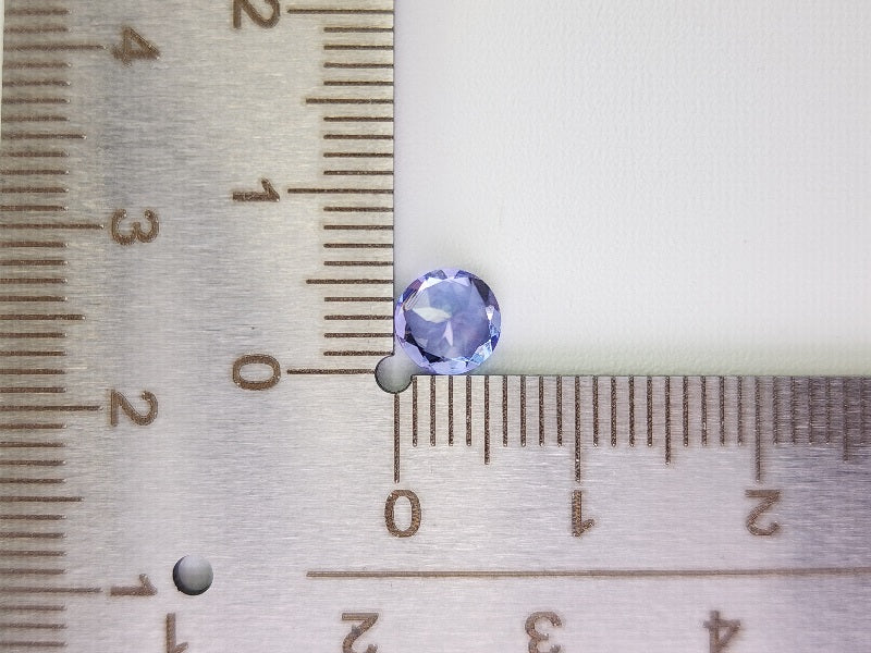 TZ-37　タンザナイト　0.83ct