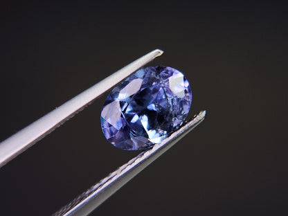 TZ-45　虹入り！タンザナイト　1.26ct